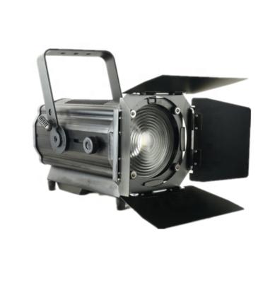 China Studio room camera tv cob led spotlight 200w led bi color dmx fresnel lights CRI90 with auto zoom for sale