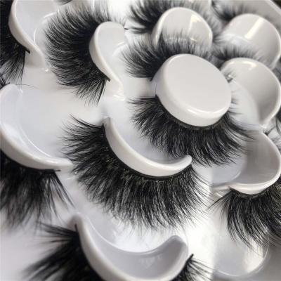 China Natural Soft Most Popular Soft And Silk Eyelashes 5 Pairs Easy False Mink Eyelashes Mink Eyelashes for sale