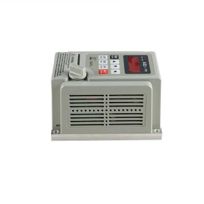 China TGADL Vfd Motor Inverter Speed ​​Control 0.75kw 220v AC Drive For Industria 170*205*165 for sale