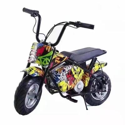 China Factory direct sales small mantis electric24vchildrens 2wheeled toy skateboard recreational scooter 24V 8A for sale