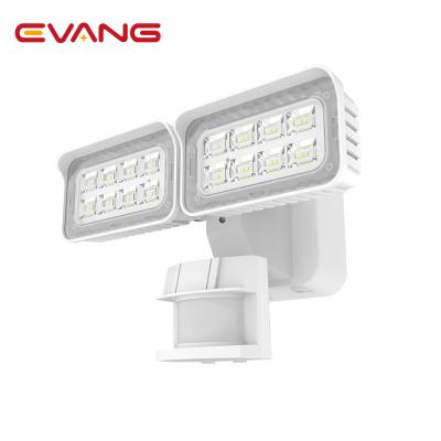 China Adjustable Motion Sensor New Products Double Heads IP65 Outdoor LED Flood Light Motion Sensor LED Security Light for sale