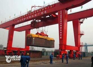 China Seaport Red Container Gantry Crane Less Travel Distance Easy Operation for sale