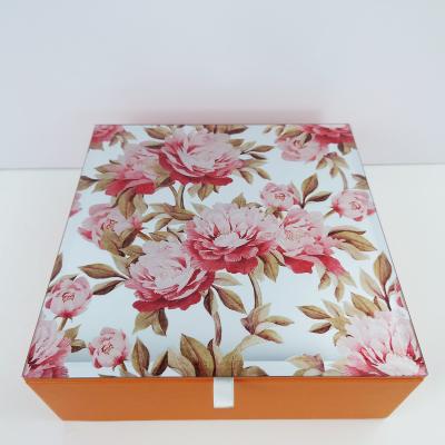 China Luxury Packaging Jewelry Box Materials Glass Cover Gift Box PU Printing Moon Recycled Leather Cake Box for sale