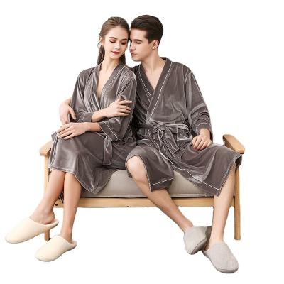 China Custom Made High Quality Coral Bathrobe Long Sleeve Comfortable Absorbency Good Absorbency Fleece Couples Pajamas for sale