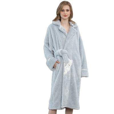 China Best Selling Breathable Winter Women's Long Velvet Sleepwear Flannel Coral Nightgown Warm Plush Bathrobe Breathable For Home for sale