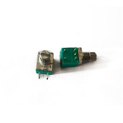 China Alloy 10K single band switch adjustable rotary potentiometer B10K-10 axis tuning potentiometer for sale