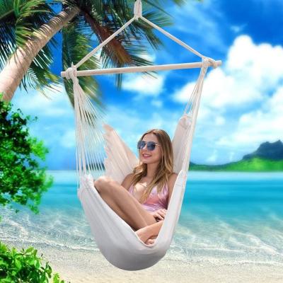 China Lightweight Indoor Outdoor Cotton Garden Hammock Cotton Hanging Chair Arming Rope Poly Swing with Wood Frame for sale