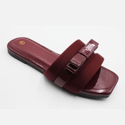 China 2022 flat ladies slippers girl sandals women supplier west africa fashion trend chunky summer women shoes for sale