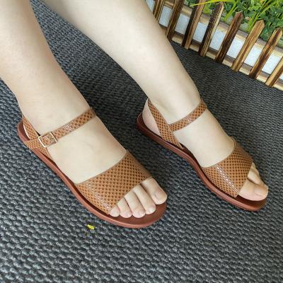 China Wholesale 2022 fashion trend new designer brand summer outdoor women's slippers casual shoes flat sandals for ladies for sale