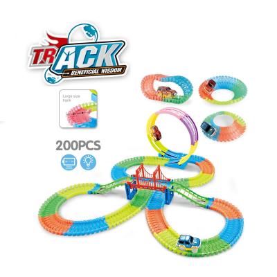 China Funny Construction Railway Track Toy 200pcs Puzzle Block Toy Car Slot Slot Car Track Plastic Flashing Light for sale