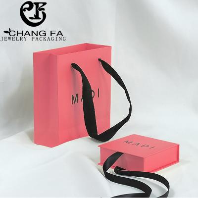 China UED02 Recycled Materials Recycled Luxury Small Gift Packaging Logo Print Jewelry Paper Bag Custom Made for sale