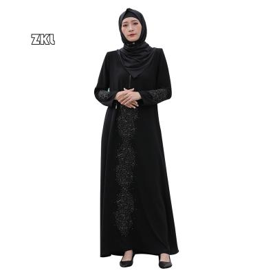 China Fashion Casual Daily Formal Muslim Breathable Embroidery Maxi Dress Rayon Muslim Prayer Dress For Dubai Arab Women Islamic Dress for sale