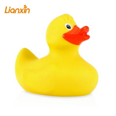 China OEM Bath Toy Animal Rubber Float Hot Baby Bath Tub Bathroom Shower Eco Friendly Time Temperature Heat Sensor Yellow Duck for sale