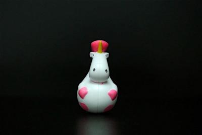 China Personalized Unicorn Plastic Figures Toys As Gift For Family White Color for sale