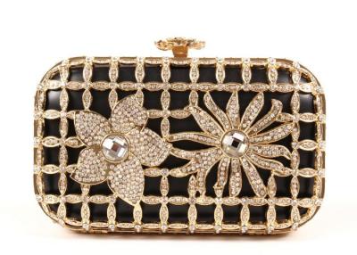 China Gorgeous Laser Cut Metallic Hard Case Clutch Bag Luxury Beaded With Chain for sale