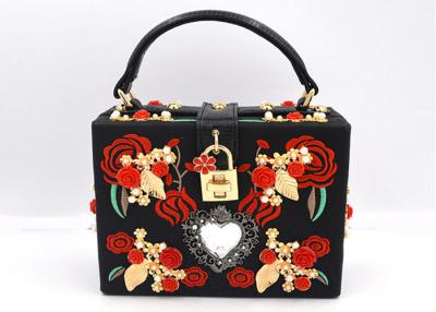 China Luxury Rectangle Shape Embroidered Evening Bag Flower Embroidered For Banquet for sale