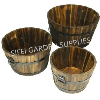 China CLASSIC garden supplies design wooden flower pots for sale