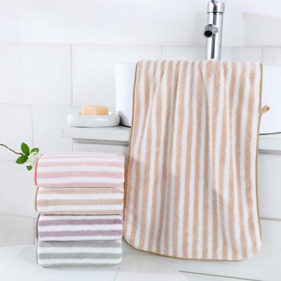 China Custom Logo Stripe Microfiber Coral Fleece Velvet Kitchen Hand Cleaning Towel QUICK DRY PREMIUM Absorbent Custom Logo for sale