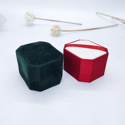 China Luxury retro fashion color matching octagonal oblique mouth ring box earrings jewelry box can bronzing LOGO for sale