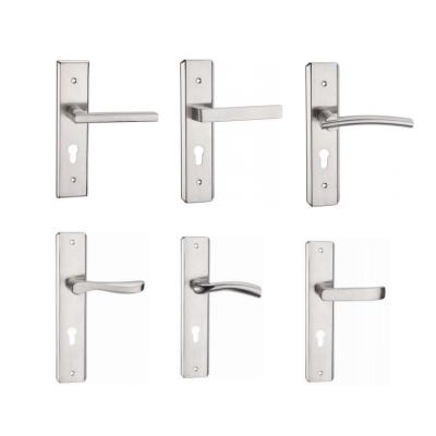 China Easy Installation and Durable Factory Wholesale Stainless Steel Entry Privacy Door Lever Handle with Plate for Home Bedroom or Bathroom for sale