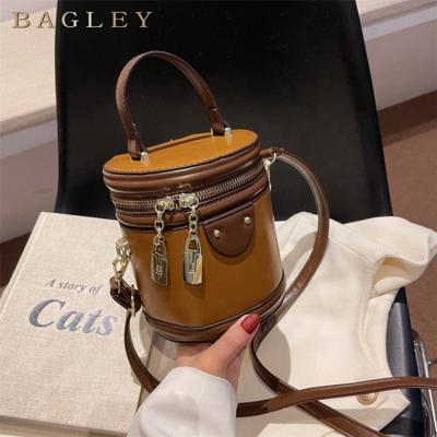 China 2021 Hot Selling Anti-theft Leather Handbag and Luxury Women's Purses New Famous Brand Handbags for sale