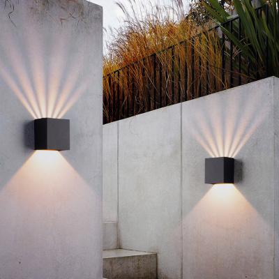 China For New Type Outdoor Waterproof Balcony Garden Decoration Led Lighting Sconces Wall Light for sale