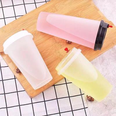 China Custom Single Wall Disposable Drinking Cup PP Plastic Cup With Plastic Cup Lid for sale