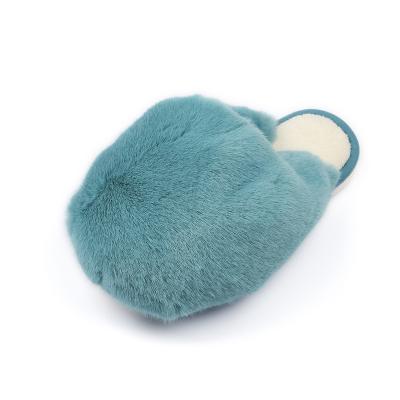 China Wholesale Fashion Trend Fluffy Home Shoes Indoor Warm Plush Faux Fur Women's Luxury Winter Bedroom Women Slippers for sale