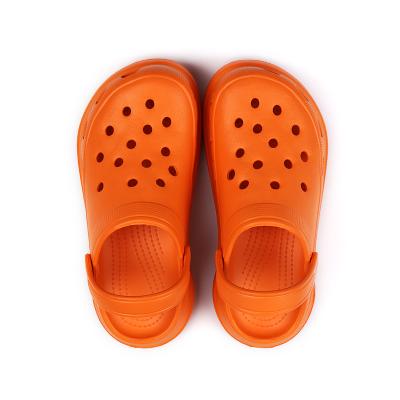 China Wholesale Designer Clogs Shoes Winter Garden Nurse Medical Cork Luxury Women Breathable Clog Sandals for sale