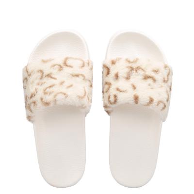 China Newest Fashion Trend Ladies Luxury Women's Fur Slippers Wholesale Custom Logo Faux Plush Women Outdoor Girls' Fur Slippers for sale