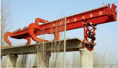 China Overhead Gantry Crane For Balanced Cantilever / Precast Segmental Construction for sale