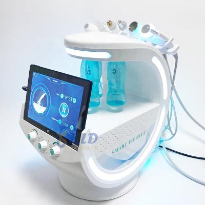 China Anti-Puffiness Professional 7 in 1 Microdermabrasion Machine Skin Analyzer Scrubber Peeling RF Tightening Device for sale