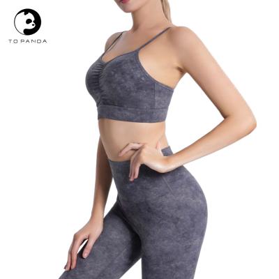 China Women's Running Set Breathable High Waist Exercise Quick Drying Color Yoga Suit Gradually Changing Seamless Yoga Set for sale