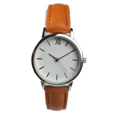 China Modern Special Moment Branded Plain Style Luxury Woman Chain Watch for sale