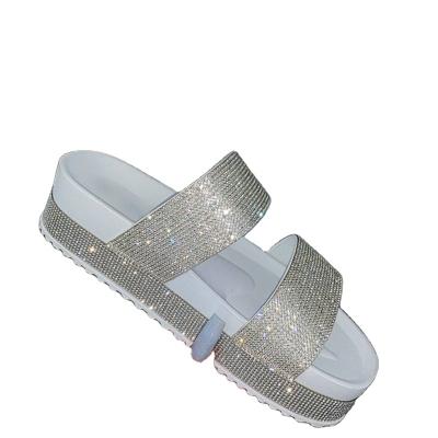 China Fashion Trend Good Quality Silver Thick Bottom Women Flat Sandals Ladies Flats for sale