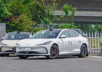 China Adultos IM Personal Coche eléctrico L6 5 asientos Hatchback Nuevo vehículo eléctrico de energía pura EV Coche en venta