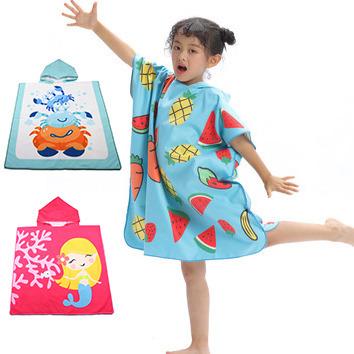 China Custom Printed Hooded Bath Towel Safe For Kids Towels Cartoon Microfiber Beach Towel Baby Kids for sale