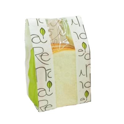 China Popular Craft Recyclable Take Out Bread Toast Cake Paper Bag With Clear Window for sale