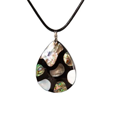 China Unique Shell Creativity Jewelry Pendant Necklace Jewelry Custom Design Wholesale Fashionable Natural Pendant Necklace Jewelry for sale