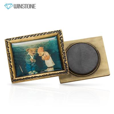 China Shape Custom Metal Photo Frame Fridge Magnet With Acrylic Dome Overlay for sale