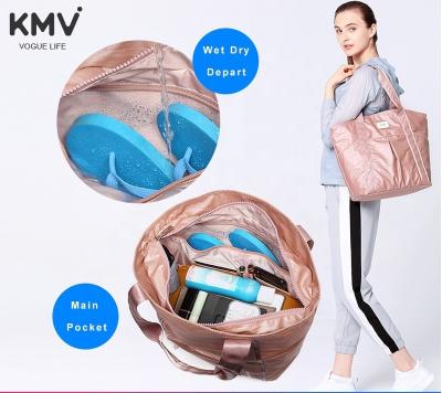 China Wet Dry Leave Women Gym Tote Bags Lady Fitness Bags Handbag With Shoe Compartment Beach Bag Tote for sale