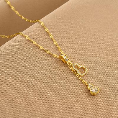 China TRENDY Women's Fashion Chain Gold Plated Jewelry Designs Stainless Steel Chains Pendant Necklace for sale