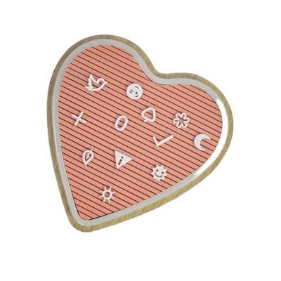 China China Heart Art Frame Heart Shape Letter Board Sign Notice Note Board Plastic Letter Board For Home for sale