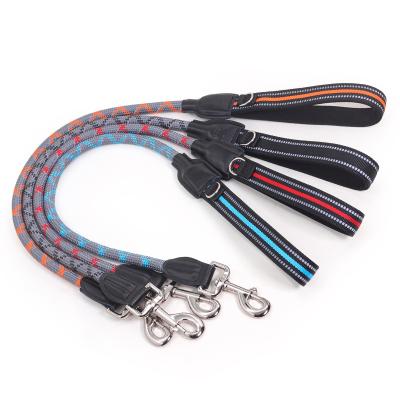 China Factory Wholesale Heavy Duty Nylon Dog Leashes Rope Stocked Reflective Dog Leash With Soft And Sturdy Handle for sale