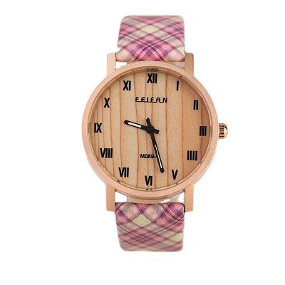 China New non-specific fashion women's waterproof Roman numerals dial summer color fashion plaid fashion strap female quartz leather watch for sale