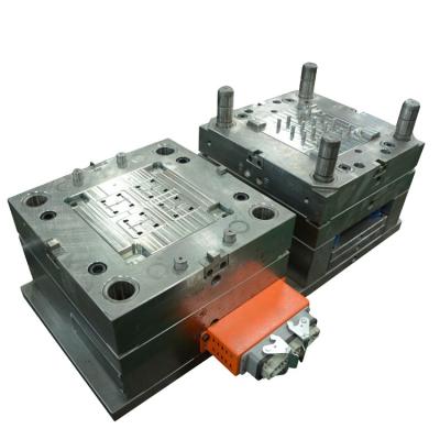 China High Professional OEM Plastic Injection Mold Injection Mold Parts for sale