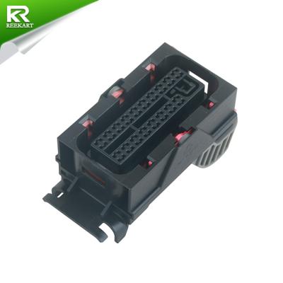 China ECU Waterproof 15452126 72 Automotive Pin Female Automotive Connector for sale