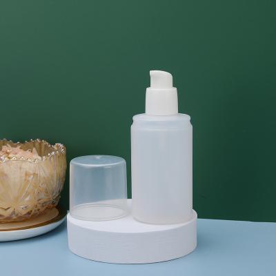 China HDPE 60ml 100ml 120ml white plastic 2 ounce pe spray cosmetic bottle 100ml LDPE bottle with pump for sale