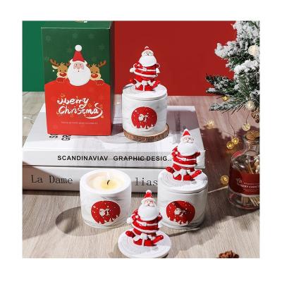 China Christmas Candle Gift Box Aromatherapy Scented Christmas Candle Sets Santa Claus Statue Decorations for sale