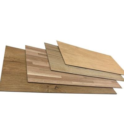 China Good quality wood grain PVC commercial flooring LVP flooring panel for bathroom for sale